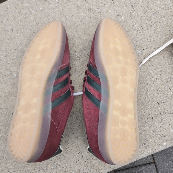 Adidas Gazelle Men's Maroon & Green Gum Sole Sneakers Size 10 - Picture 8 of 9